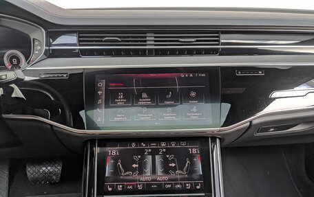 Audi A8, 2023 год, 10 500 000 рублей, 17 фотография