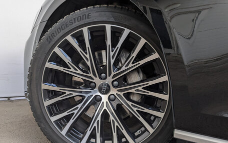 Audi A8, 2023 год, 10 500 000 рублей, 12 фотография