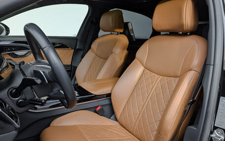 Audi A8, 2023 год, 10 500 000 рублей, 20 фотография