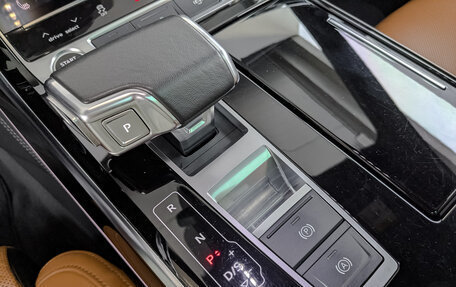 Audi A8, 2023 год, 10 500 000 рублей, 21 фотография