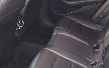 Mercedes-Benz E-Класс, 2019 год, 3 900 000 рублей, 8 фотография