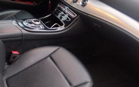 Mercedes-Benz E-Класс, 2019 год, 3 900 000 рублей, 12 фотография