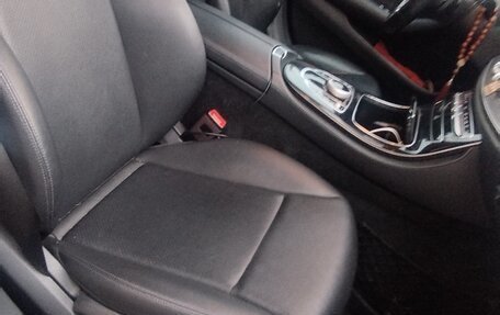 Mercedes-Benz E-Класс, 2019 год, 3 900 000 рублей, 14 фотография