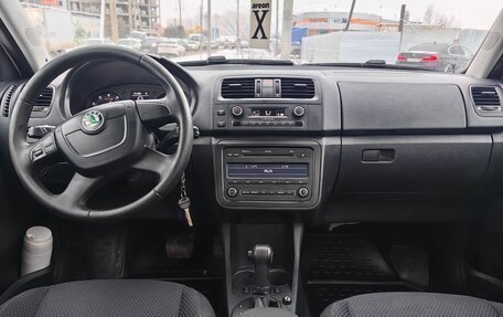 Skoda Fabia II, 2010 год, 615 000 рублей, 11 фотография