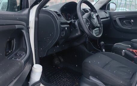 Skoda Fabia II, 2010 год, 615 000 рублей, 15 фотография