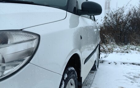 Skoda Fabia II, 2010 год, 615 000 рублей, 18 фотография