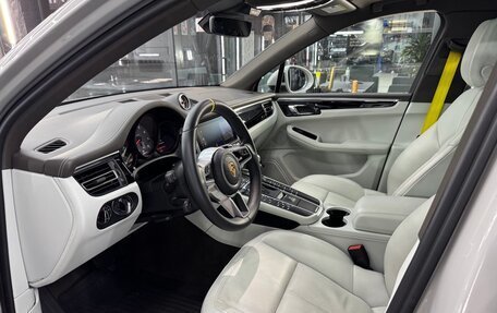 Porsche Macan I рестайлинг, 2021 год, 5 800 000 рублей, 6 фотография