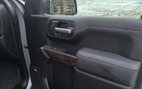 GMC Sierra, 2021 год, 6 600 000 рублей, 25 фотография