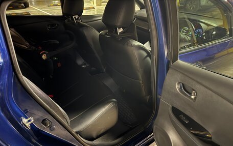 Nissan Leaf II, 2019 год, 1 970 000 рублей, 14 фотография