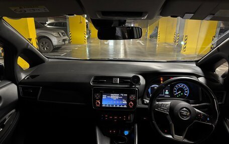 Nissan Leaf II, 2019 год, 1 970 000 рублей, 15 фотография