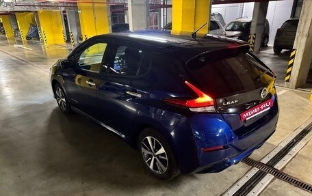 Nissan Leaf II, 2019 год, 1 970 000 рублей, 7 фотография