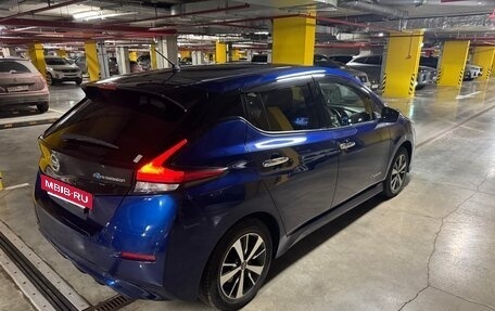 Nissan Leaf II, 2019 год, 1 970 000 рублей, 11 фотография