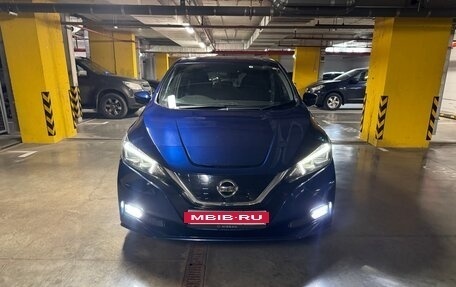 Nissan Leaf II, 2019 год, 1 970 000 рублей, 4 фотография