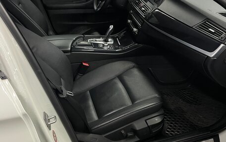 BMW 5 серия, 2012 год, 1 800 000 рублей, 2 фотография