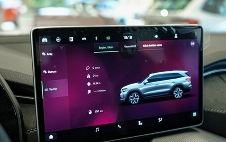 Skoda Kodiaq, 2025 год, 7 990 000 рублей, 17 фотография