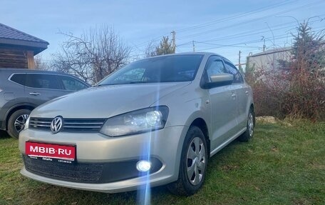 Volkswagen Polo VI (EU Market), 2013 год, 650 000 рублей, 1 фотография