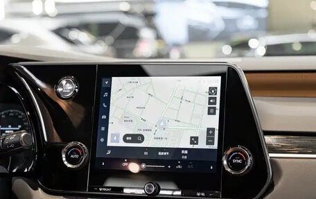 Lexus RX IV рестайлинг, 2024 год, 6 119 555 рублей, 14 фотография