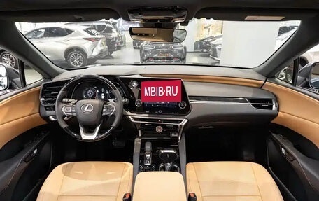 Lexus RX IV рестайлинг, 2024 год, 6 119 555 рублей, 10 фотография