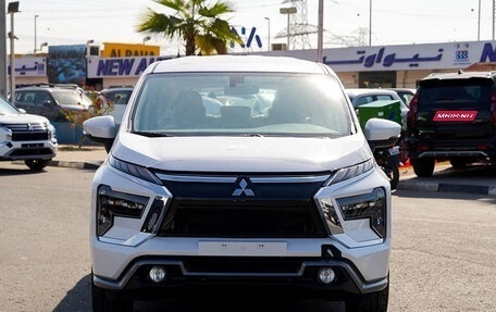 Mitsubishi Xpander, 2025 год, 2 780 000 рублей, 2 фотография