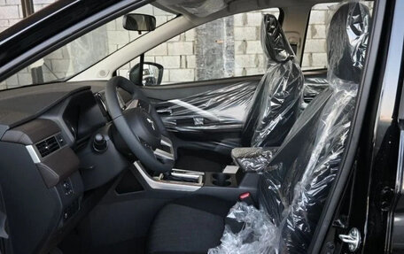 Mitsubishi Xpander, 2024 год, 2 440 000 рублей, 9 фотография