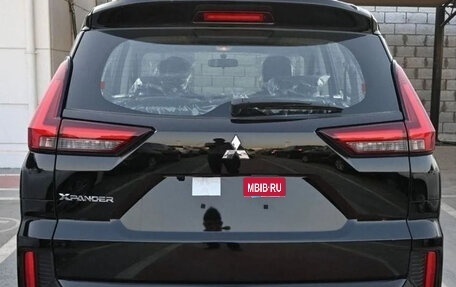 Mitsubishi Xpander, 2024 год, 2 440 000 рублей, 4 фотография