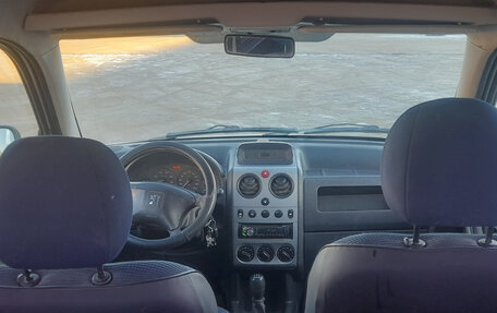 Peugeot Partner II рестайлинг 2, 2010 год, 354 000 рублей, 13 фотография