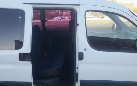 Peugeot Partner II рестайлинг 2, 2010 год, 354 000 рублей, 7 фотография