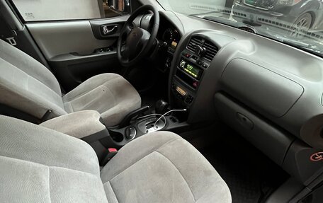 Hyundai Santa Fe Classic, 2010 год, 815 000 рублей, 21 фотография