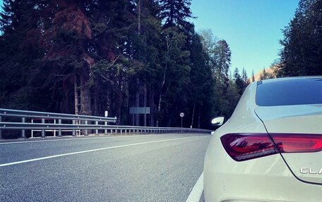 Mercedes-Benz CLA, 2019 год, 2 200 000 рублей, 2 фотография