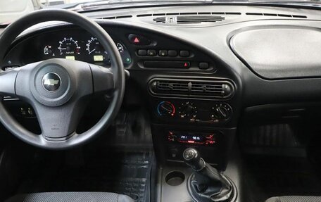 Chevrolet Niva I рестайлинг, 2019 год, 868 400 рублей, 9 фотография