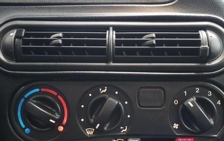 Chevrolet Niva I рестайлинг, 2019 год, 868 400 рублей, 10 фотография