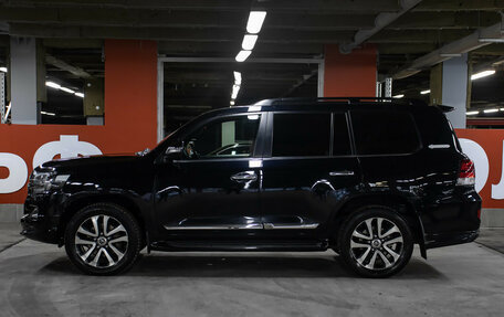 Toyota Land Cruiser 200, 2018 год, 5 798 000 рублей, 8 фотография