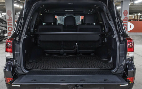 Toyota Land Cruiser 200, 2018 год, 5 798 000 рублей, 10 фотография