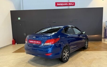 Hyundai Solaris II рестайлинг, 2011 год, 700 000 рублей, 2 фотография