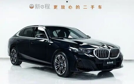 BMW 5 серия, 2025 год, 6 930 000 рублей, 3 фотография