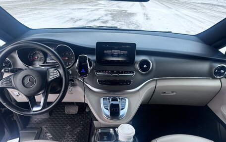 Mercedes-Benz V-Класс, 2014 год, 3 500 000 рублей, 14 фотография