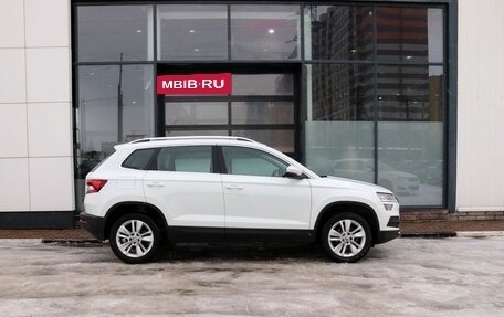 Skoda Karoq I, 2020 год, 2 400 500 рублей, 6 фотография
