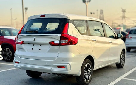 Suzuki Ertiga II, 2025 год, 2 660 000 рублей, 2 фотография