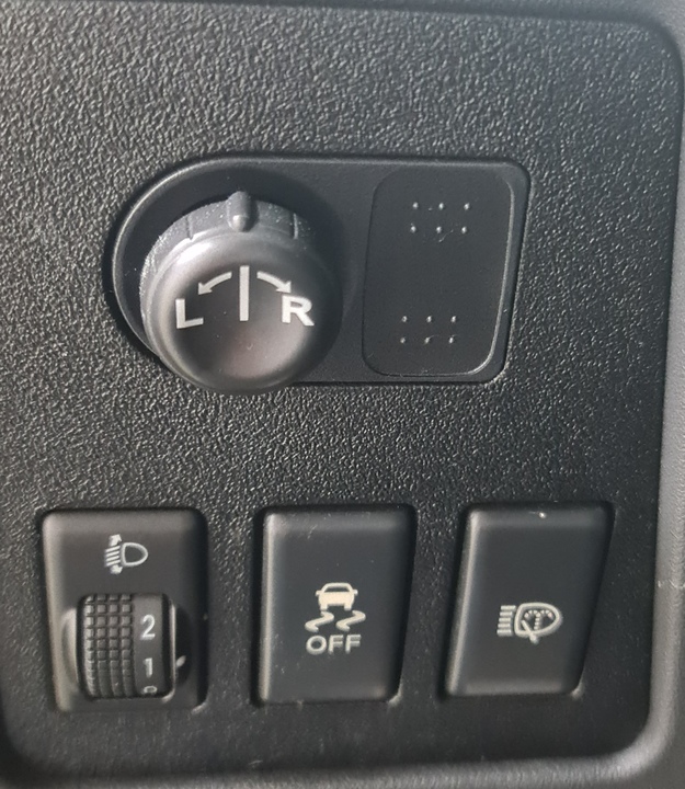 Nissan Qashqai J10 рестайлинг, 2010 год, 990 000 рублей, 15 фотография