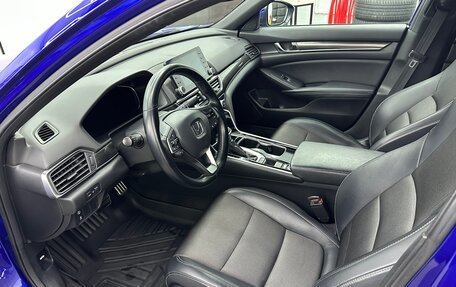 Honda Accord IX рестайлинг, 2018 год, 2 000 000 рублей, 5 фотография