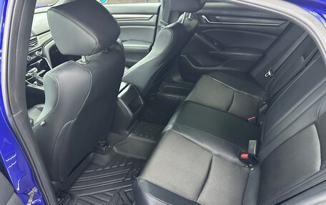 Honda Accord IX рестайлинг, 2018 год, 2 000 000 рублей, 8 фотография