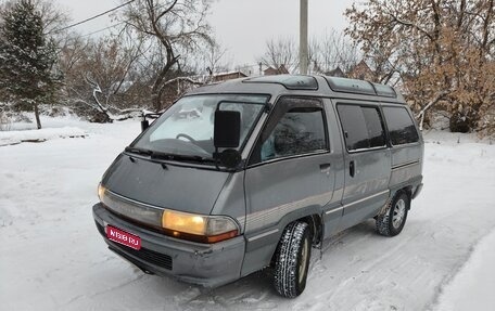 Toyota Town Ace III, 1989 год, 440 000 рублей, 1 фотография