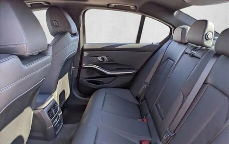 BMW 3 серия, 2025 год, 6 068 000 рублей, 16 фотография