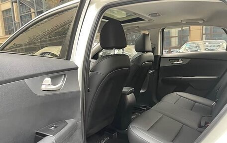 KIA K3, 2021 год, 1 350 000 рублей, 10 фотография