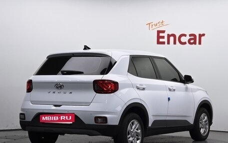 Hyundai Venue I, 2021 год, 1 350 000 рублей, 18 фотография