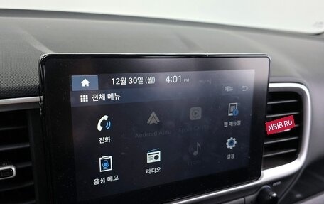 Hyundai Venue I, 2021 год, 1 350 000 рублей, 15 фотография