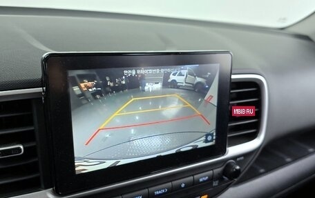 Hyundai Venue I, 2021 год, 1 350 000 рублей, 12 фотография