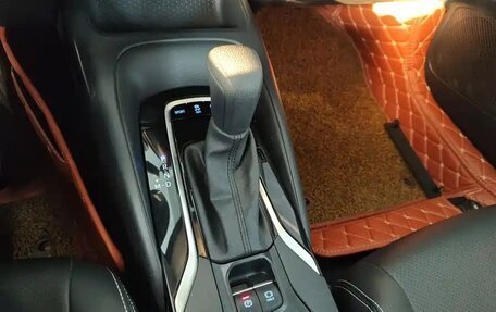 Toyota Corolla, 2021 год, 1 210 000 рублей, 8 фотография