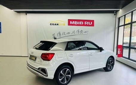 Audi Q2 I, 2022 год, 1 800 000 рублей, 2 фотография