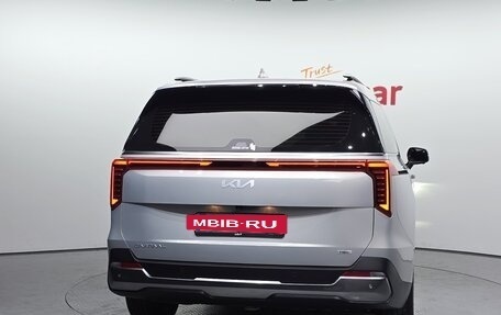 KIA Carnival, 2024 год, 4 400 013 рублей, 3 фотография